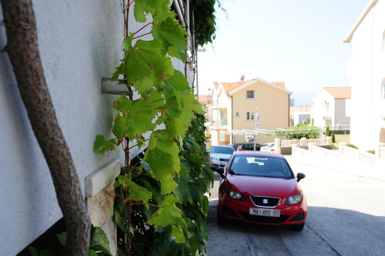 Milic Apartments Makarska Exterior foto